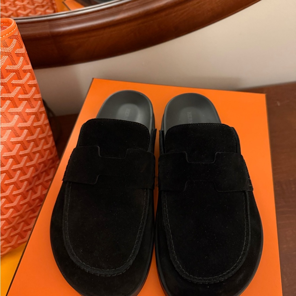Hermes On the Go Mules, 40.5